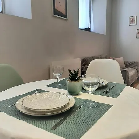 Proche Gare, Cosy, Courte Et Moyenne Duree Appartement Bellegarde-sur-Valserine Buitenkant foto